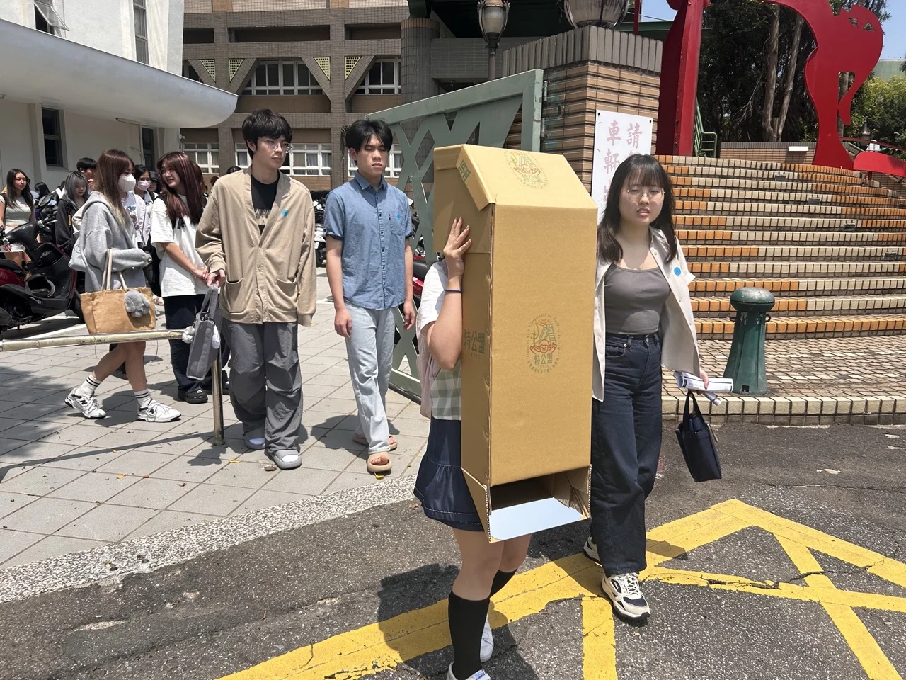 從95cm兒童視角看城市